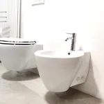 Ikuvium Apartment *